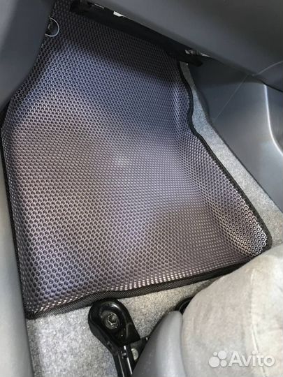Eva ева эва коврики на Prius Alpha в Хабаровске