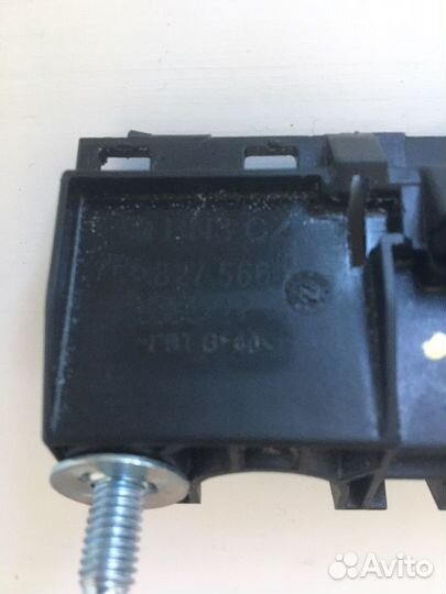 Ручка камеры 7P6827566