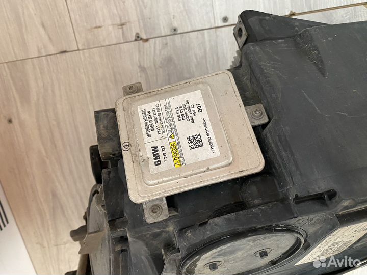 Фара правая BMW F10