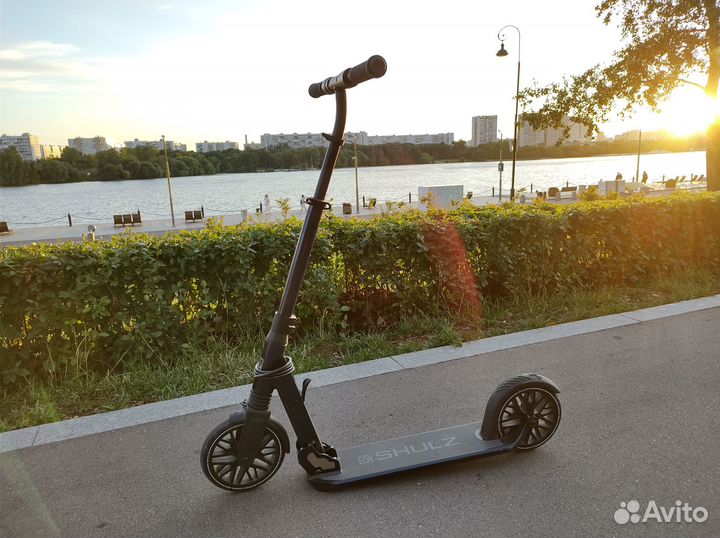 Самокат Shulz 200 PRO