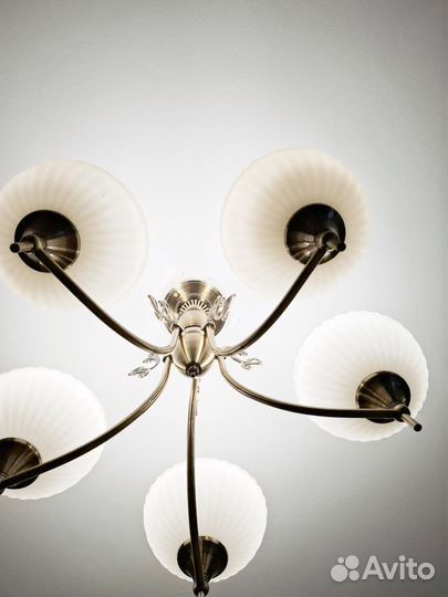 Люстра потолочная бу