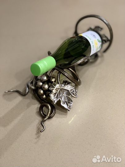 Бутылочница кованая