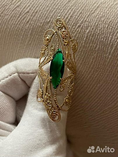 Золотое кольцо женское