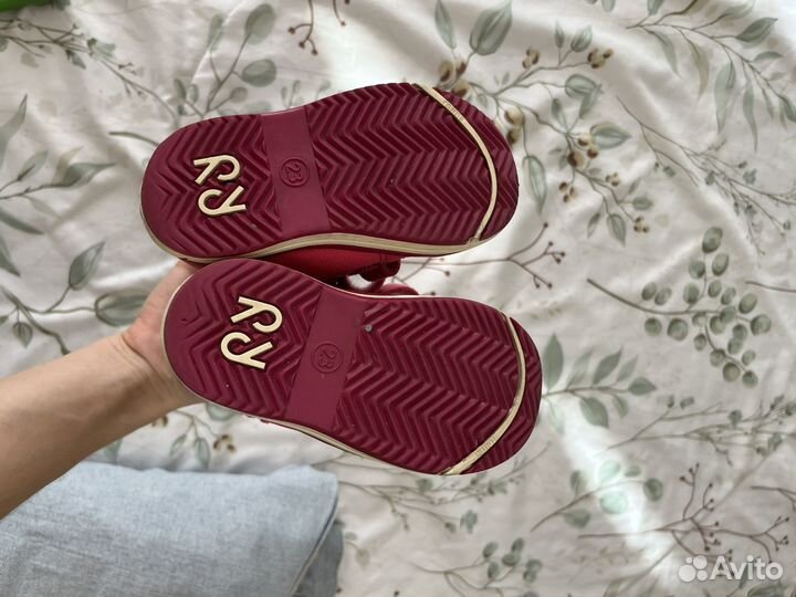 Ботинки для девочки демисезонные 23р reima