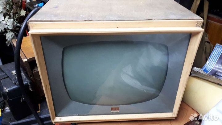 Телевизор Волхов -Б 60годов
