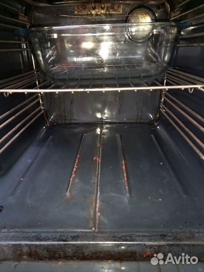 Продам электрическую плиту