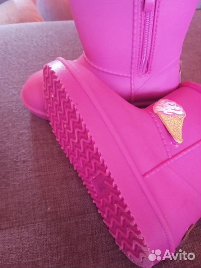 Резиновые сапоги