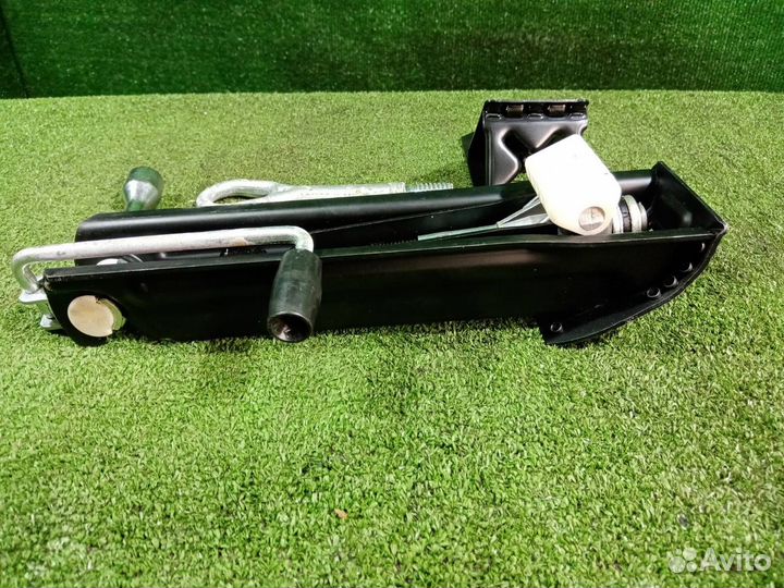 Домкрат Mercedes-Benz E320 W211 M112E32 112.954