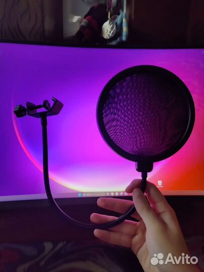 Поп-фильр, паук, тринога