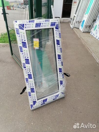 Пластиковые 60х120 мм окна