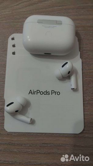 AirPods Pro с шумоподавление