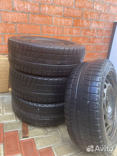 R16 Bridgestone Blizzak Revo GZ 205/55, PCD 5x112 DIA 57.1