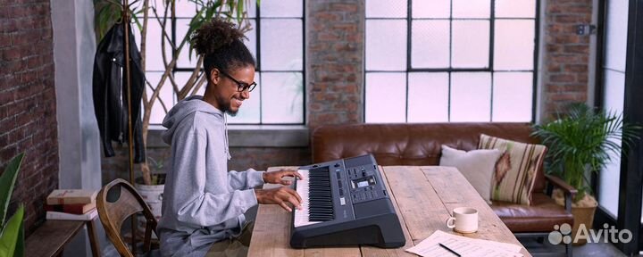 Синтезатор Yamaha + Аксессуары