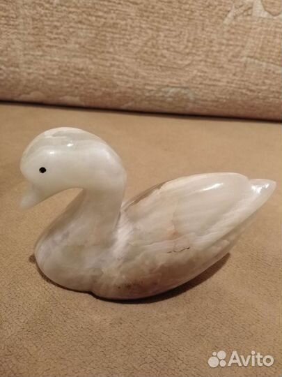 Статуэтки из натурального камня