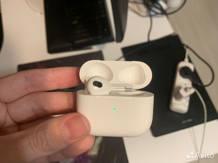 Беспроводные наушники apple airpods 3