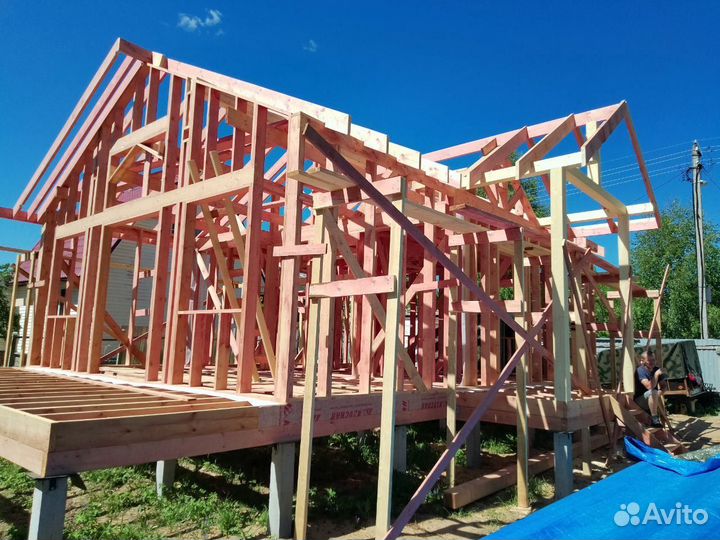 Бригада плотников монтажников