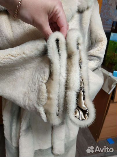 1Шубка из бобрика