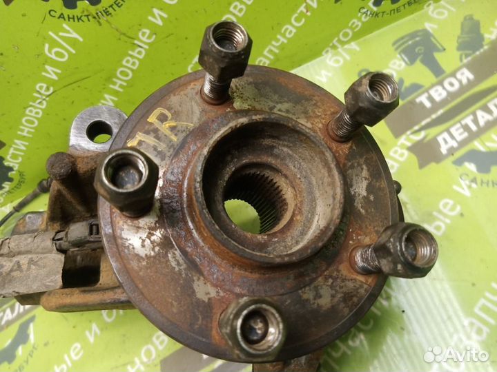 Ступица цапфа кулак передняя правая Ford Mondeo 4