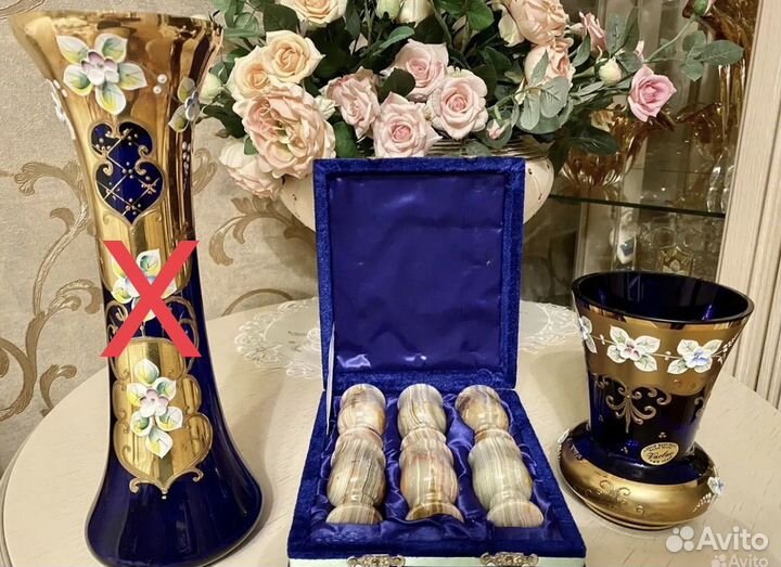 Ваза Богемия кобальт. Рюмки на ножке (оникс)