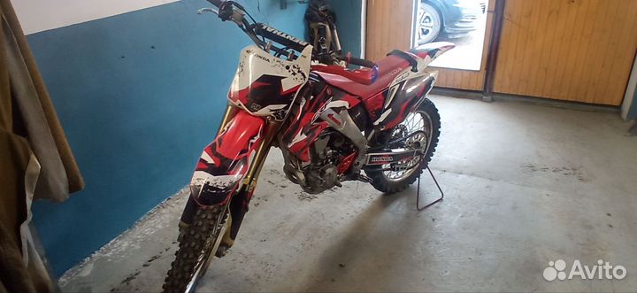 Продам CRF250 R