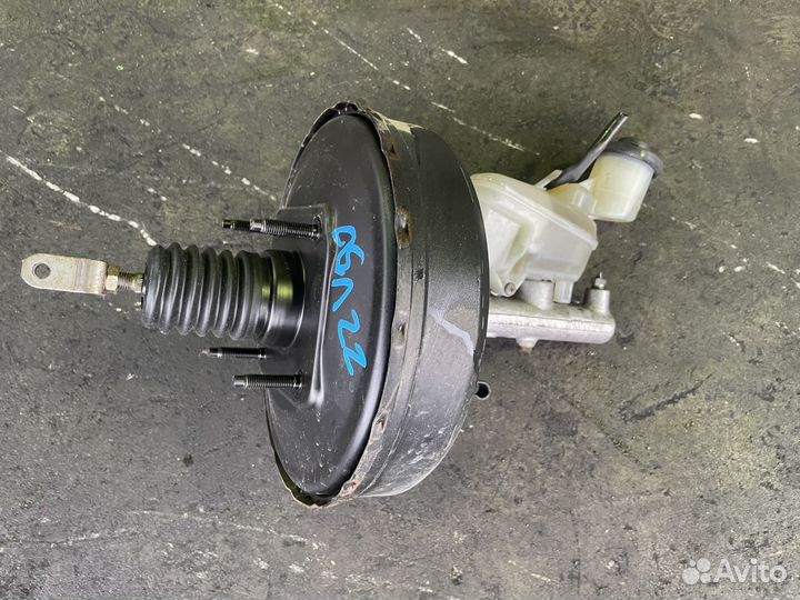 Главный тормозной цилиндр c Toyota Vista ZZV50 1ZZ