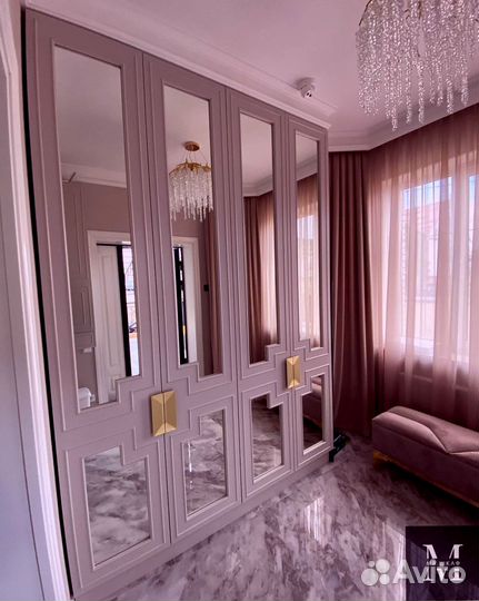 Встроенный шкаф