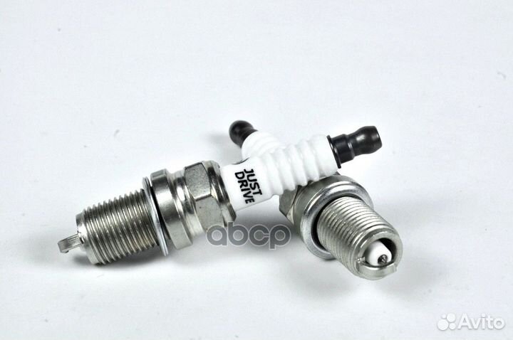 Свеча зажигания JD 45