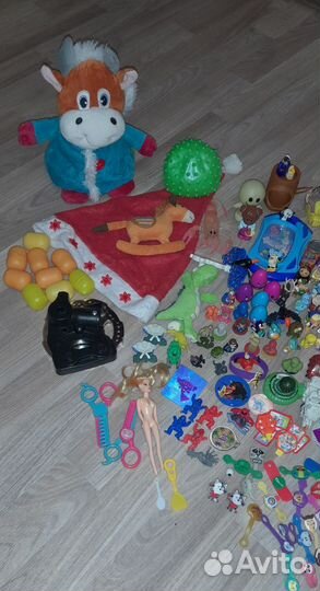 Игрушки киндеры, д/купания, спинеры, куклы+машинки