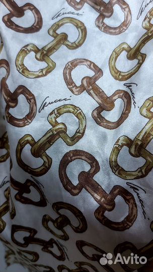 Шейный платок винтаж Gucci. Италия