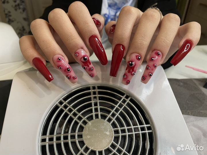 Маникюр на дому