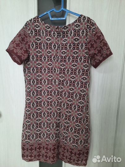 Платье 42