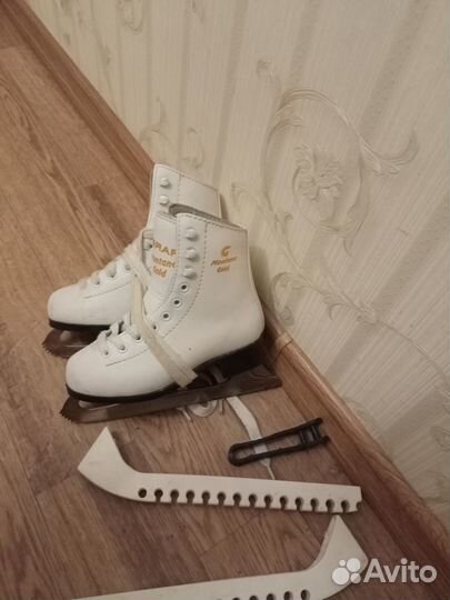 Коньки для фигурного катания