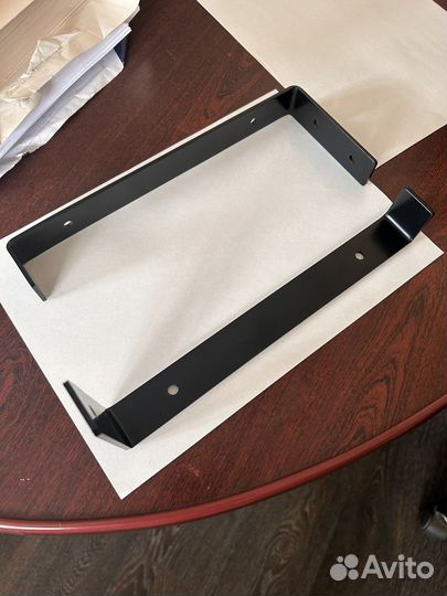 Кронштейн для полки