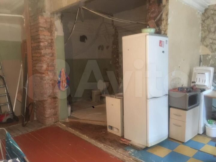 2-к. квартира, 58 м², 3/3 эт.