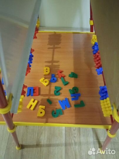 Мольберт, доска меловая, магнитная, столик