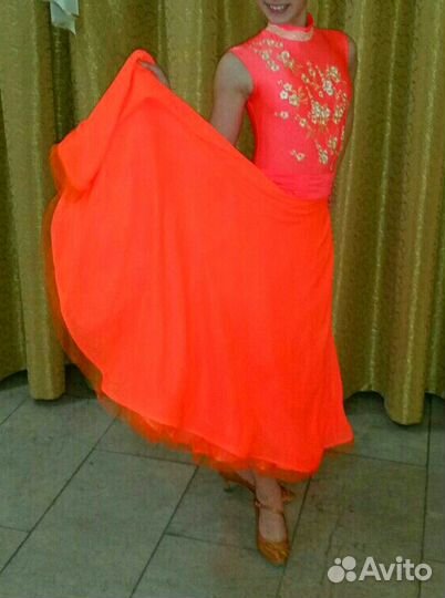 Платье для бальных танцев