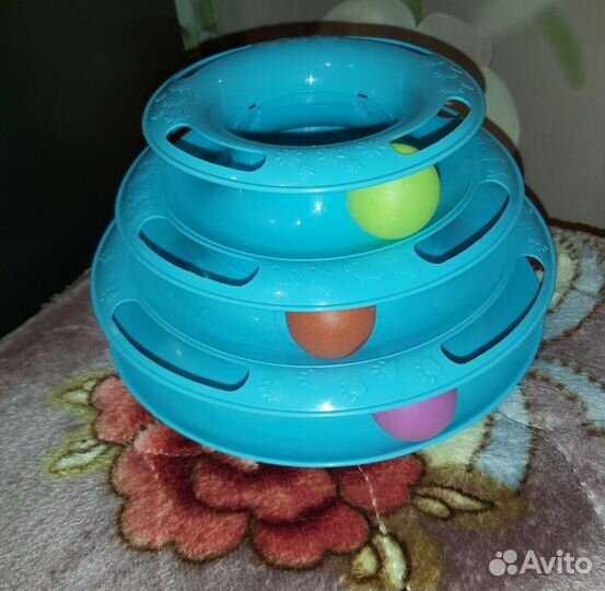 Трек; развивающая игрушка для кошек