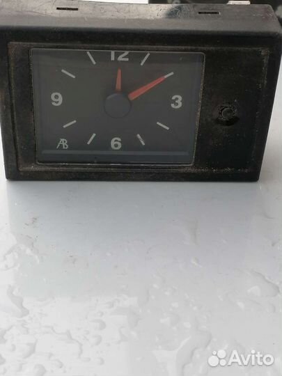 Автомобильные часы ваз 2110