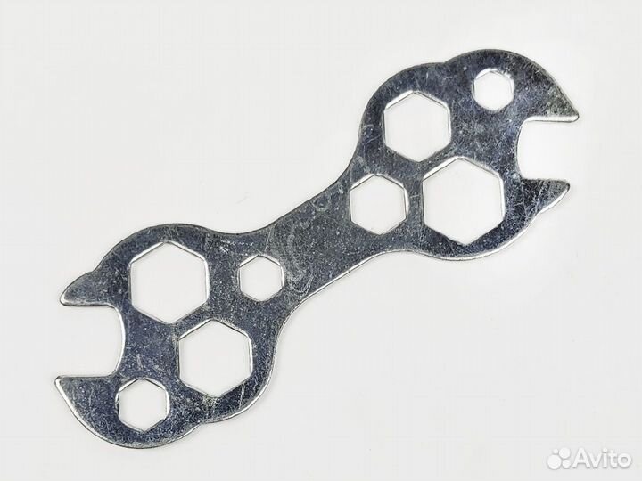 Ключ семейный 10 отверстий BS-1