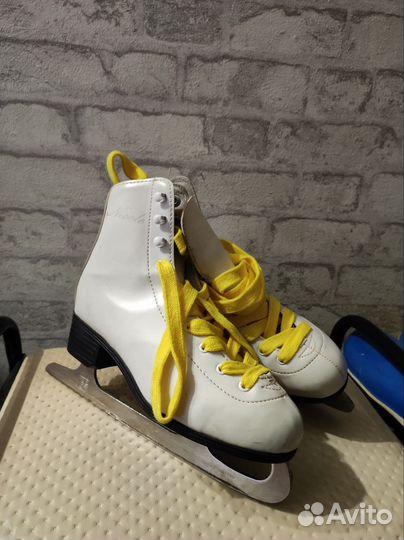 Коньки размер 37