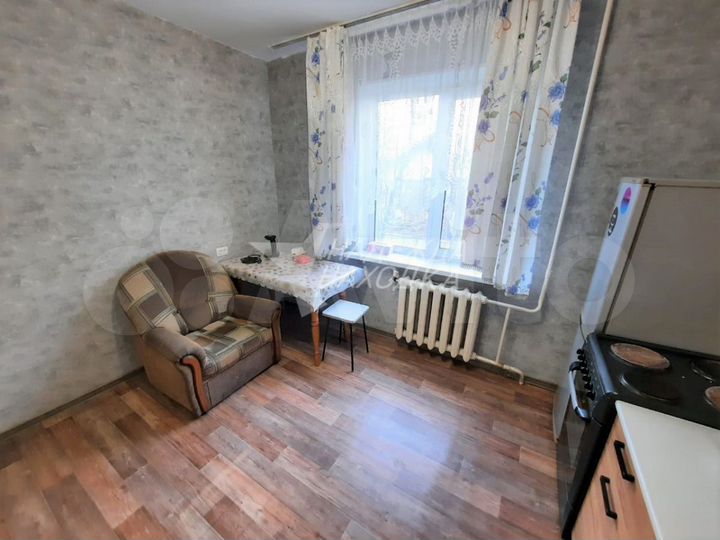 2-к. квартира, 50 м², 1/5 эт.