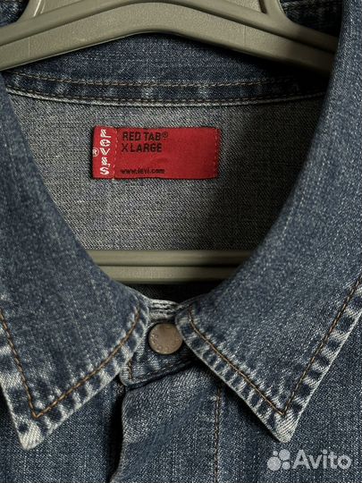 Джинсовая рубашка levis