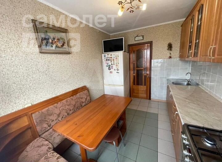 4-к. квартира, 71,6 м², 9/9 эт.