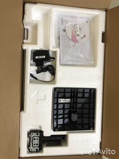 Монитор LG 22мк400Н