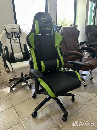 Профессиональное компьютерное кресло