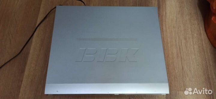 Видеомагнитофон BBK DVD/VHS recorder (DW9938S)