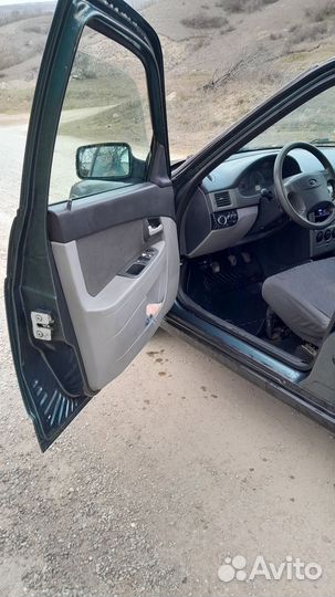 LADA Priora 1.6 МТ, 2010, 220 000 км