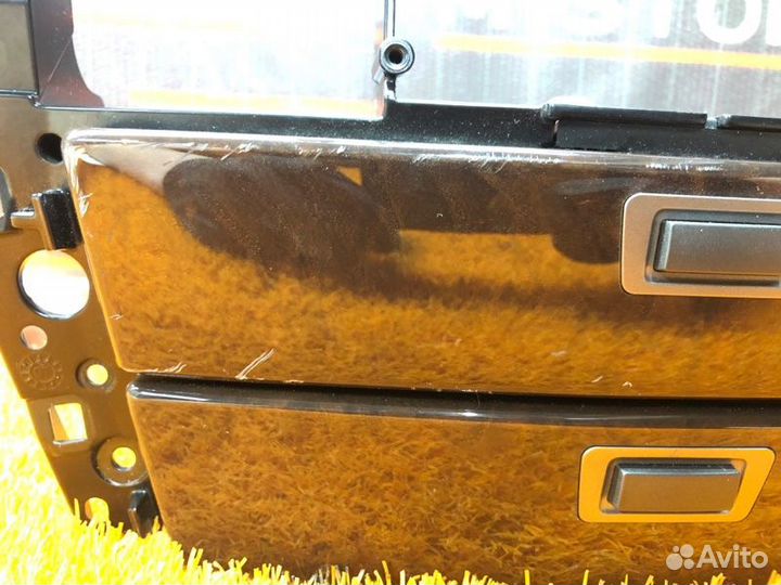 Бардачок в центральную консоль Bmw 7-Series E65