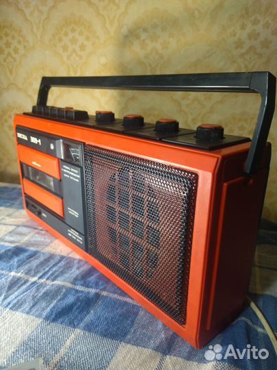 Магнитофон касетный весна 309-1