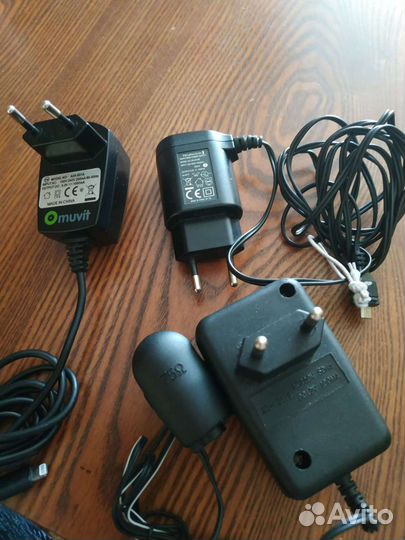 Зарядное устройство